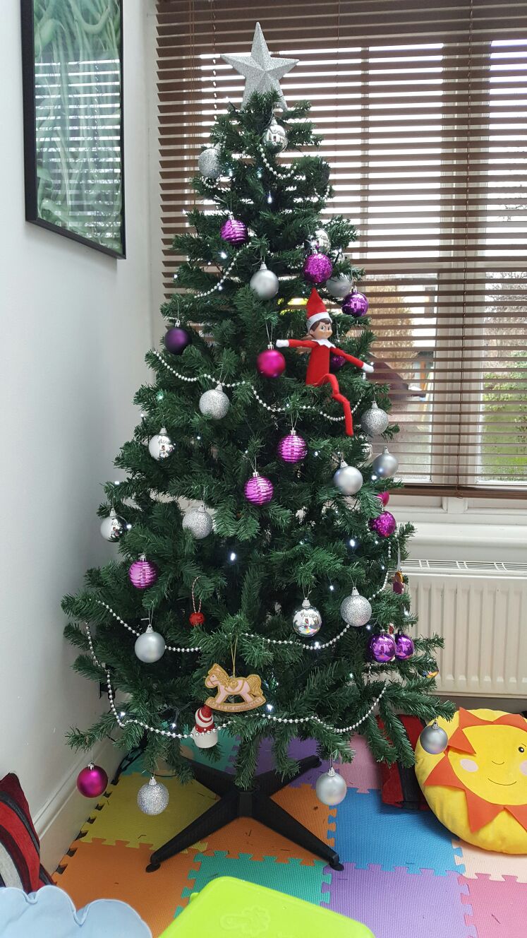 The Christmas Tag - Christmas Tree