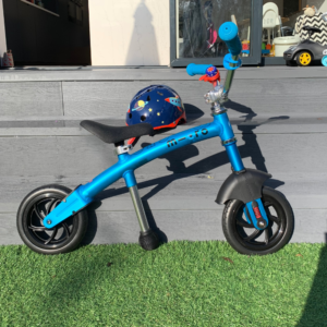 A close up of the 2in1 balance bike