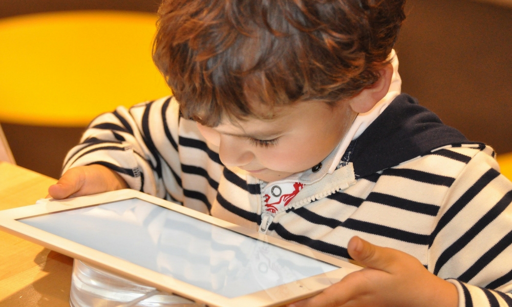 7 reasons to buy your child a tablet